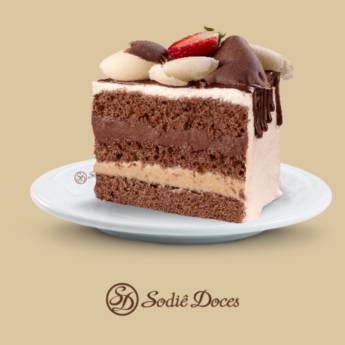 Comprar o produto de Bolo Baileys Trufado de Chocolate em Bolos em Foz do Iguaçu, PR por Solutudo