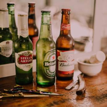 Comprar o produto de Cervejas diversas em Cervejas em Mineiros, GO por Solutudo
