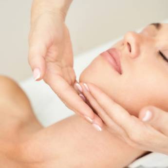 Comprar o produto de Massagem Terapêutica em Massagem em Botucatu, SP por Solutudo
