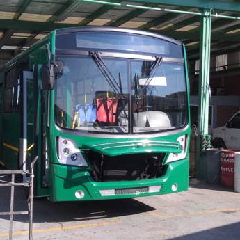 Comprar o produto de Manutenção de Ar Condicionado em Ônibus  em Ar Condicionado em Foz do Iguaçu, PR por Solutudo