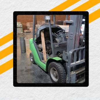 Comprar o produto de Manutenção de máquinas Hidráulicas em geral  em Instalação e Manutenção de Máquinas em Botucatu, SP por Solutudo