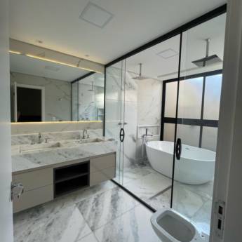 Comprar o produto de Móveis Planejados para Banheiro - Estilo e Funcionalidade Sob Medida - Belo Horizonte/MG em Móveis Planejados - Marcenarias em Belo Horizonte, MG por Solutudo