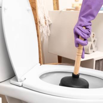 Comprar o produto de Desentupidora no bairro Bom Retiro em Desentupidoras em Curitiba, PR por Solutudo