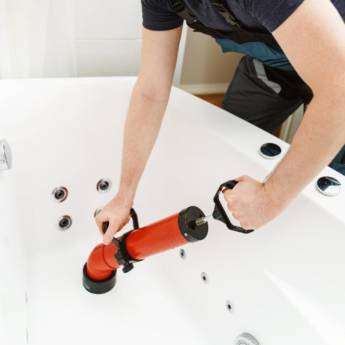 Comprar o produto de Desentupidora no bairro Alto da XV em Desentupidoras em Curitiba, PR por Solutudo