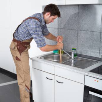 Comprar o produto de Desentupidora no bairro Cachoeira em Desentupidoras em Curitiba, PR por Solutudo