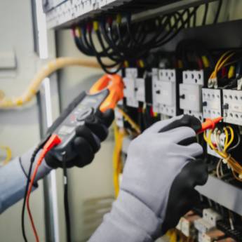 Comprar o produto de Instalações Elétricas - Soluções Seguras e Eficientes em Engenho Velho/RS em Eletricistas em Engenho Velho, RS por Solutudo