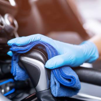 Comprar o produto de Limpeza interna de carro em Lava - Rápido - Estética Automotiva em Botucatu, SP por Solutudo