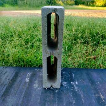 Comprar o produto de Bloco Vedação de Concreto 09x19x39 – Durabilidade e Qualidade em Três Lagoas/MS em Blocos de Cimento em Três Lagoas, MS por Solutudo