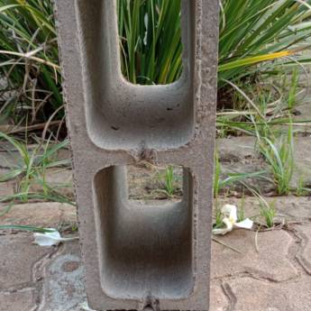 Comprar o produto de Bloco Vedação de Concreto 14X19X39 – Eficiência e Qualidade em Três Lagoas/MS em Blocos de Cimento em Três Lagoas, MS por Solutudo
