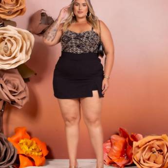 Comprar o produto de CORPETE LAISE PRETO em Blusas em Americana, SP por Solutudo