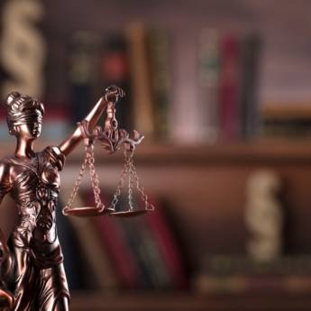 Comprar o produto de Sustentação Oral - Elton Magalhães Advogado em Advocacia em Brasília, DF por Solutudo