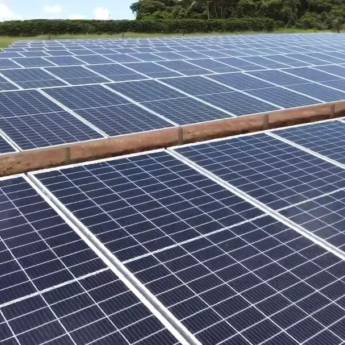 Comprar o produto de Energia Solar para Empresas - Soluções Sustentáveis e Econômicas pela Ecos Solar em Energia Solar em Cuiabá, MT por Solutudo