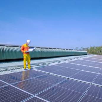 Comprar o produto de Energia Solar para Indústria - Eficiência Energética e Sustentabilidade com a Ecos Solar em Energia Solar em Cuiabá, MT por Solutudo