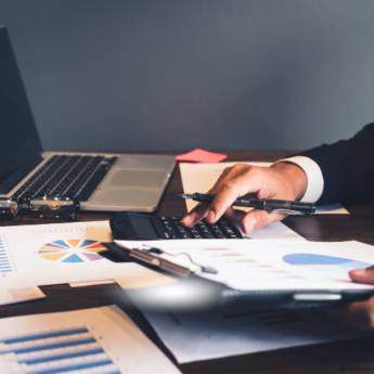 Comprar o produto de Mais Restituição e Segurança no IR em Maringá com a Ecomar em Contabilidade em Maringá, PR por Solutudo