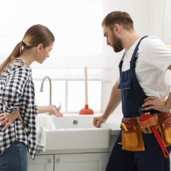 Comprar o produto de Eliminação de Mau Cheiro: Soluções Rápidas e Eficazes para um Ambiente Agradável - Curitiba/PR em Desentupidoras em Curitiba, PR por Solutudo