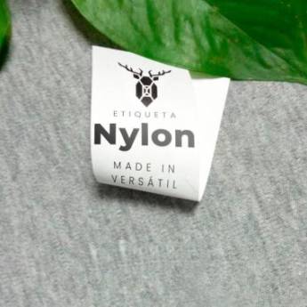Comprar o produto de Empresa que faz Etiqueta de Nylon para roupas em Bauru em Etiquetas Adesivas em Bauru, SP por Solutudo