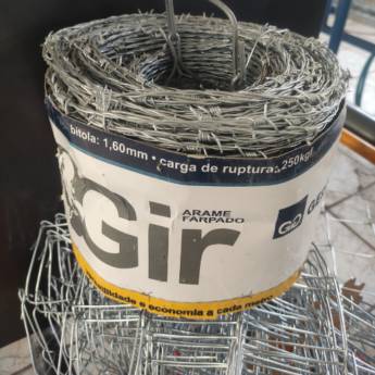 Comprar o produto de Arames Farpados - Proteção Eficaz - Durabilidade Superior - Wj Telas São Miguel Arcanjo/SP em Telas para Alambrado em São Miguel Arcanjo, SP por Solutudo