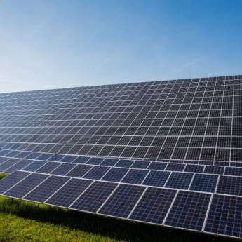 Comprar o produto de Energia Solar Comercial com a Cordeiro Energia Solar - Transforme seu Negócio com Energia Verde! em Energia Solar em Serra, ES por Solutudo