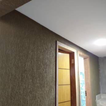 Comprar o produto de  Aplicação de Revestimentos - Durabilidade e Estilo em Guarapari/ES em Pintura pela empresa FB Pinturas e Acabamentos em Guarapari, ES por Solutudo