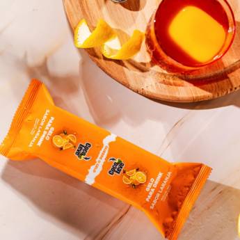 Comprar o produto de Gelo saborizado de laranja  em Gelo pela empresa Fica Frio - Distribuidora de Gelo em Mineiros, GO por Solutudo
