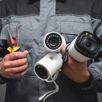 Comprar o produto de Câmeras de Segurança em Canguçu - Vigilância Avançada com Sistel Energia em Sistema de Segurança em Canguçu, RS por Solutudo