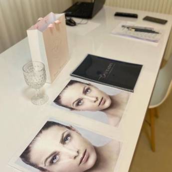 Comprar o produto de Curso Design de Sobrancelhas em Clínicas de Estética e Esteticistas em Lagoa Santa, MG por Solutudo