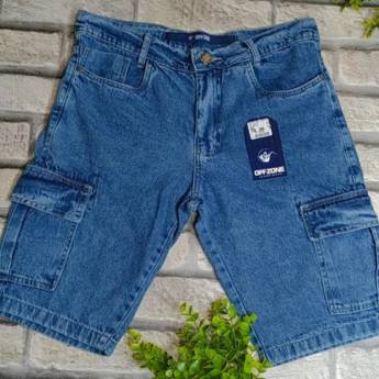 Comprar o produto de Shots jeans cargo em Bermudas em Foz do Iguaçu, PR por Solutudo