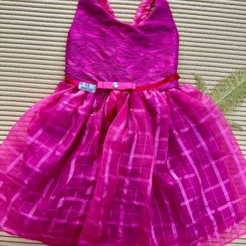 Comprar o produto de Vestido de festa infantil em Vestidos em Foz do Iguaçu, PR por Solutudo