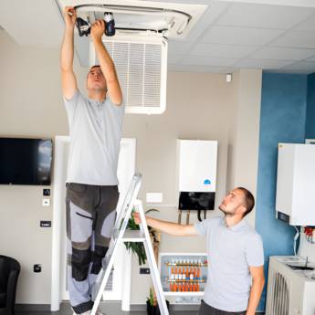 Comprar o produto de Soluções de Climatização Integradas – Conforto e Tecnologia com a Alpha Tech em Climatização em Avaré, SP por Solutudo