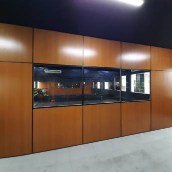 Comprar o produto de Divisórias Eucatex - Eficiência Acústica e Durabilidade - Escolha Inteligente em Niterói e Arredores em Forros e Divisórias em Niterói, RJ por Solutudo