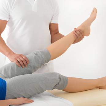 Comprar o produto de Fisioterapia em Itabira - Recuperação Eficiente e Cuidado Personalizado - Itabira/MG em Fisioterapia em Itabira, MG por Solutudo