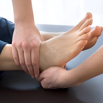 Comprar o produto de Fisioterapia Ortopédica em Itabira - Soluções Eficazes para Saúde Musculoesquelética - Itabira/MG em Fisioterapia em Itabira, MG por Solutudo