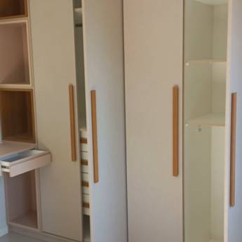 Comprar o produto de  Móveis Sob Medida - Personalização e Qualidade - Jaraguá do Sul/SC em Móveis Planejados - Marcenarias em Jaraguá do Sul, SC por Solutudo Comprar o produto de  Móveis Sob Medida - Personalização e Qualidade - Jaraguá do Sul/SC em Móveis Planejados - Marcenarias em Jaraguá do Sul, SC por Solutudo