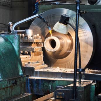 Comprar o produto de Usinagens de Peças em Torno - Precisão Garantida - Detalhes que Fazem a Diferença - Guarapuava/PR em Instalação e Manutenção de Máquinas em Guarapuava, PR por Solutudo Comprar o produto de Usinagens de Peças em Torno - Precisão Garantida - Detalhes que Fazem a Diferença - Guarapuava/PR em Instalação e Manutenção de Máquinas em Guarapuava, PR por Solutudo