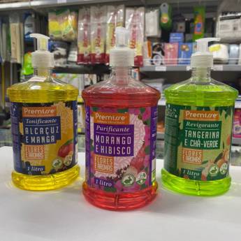 Comprar o produto de Sabonete liquido varias fragrâncias em Higiene Pessoal pela empresa EmbalaFoz em Foz do Iguaçu, PR por Solutudo