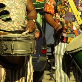 Comprar o produto de Grupo de Samba  em Músicos em Botucatu, SP por Solutudo