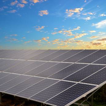 Comprar o produto de Instalação Off Grid em São Desidério - Autonomia Energética com Soluções Personalizadas em Energia Solar em Posse, GO por Solutudo
