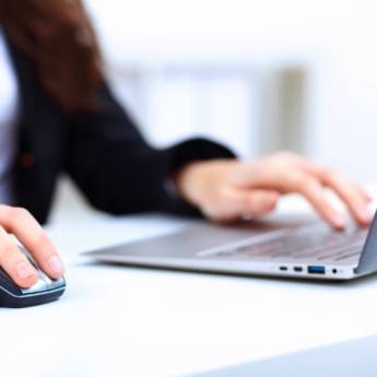 Comprar o produto de Assistência Técnica de Notebook Rápida e Confiável em Taboão da Serra – Msinfotec Informática em Equipamentos e Acessórios de Informática - Eletrônicos pela empresa Msinfotec Informatica em Taboão da Serra, SP por Solutudo