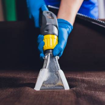 Comprar o produto de  Limpeza de Sofás em Perdizes em Limpeza de Estofados em São Paulo, SP por Solutudo