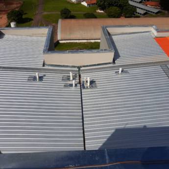 Comprar o produto de Fabricação e Instalação de cobertura para telhado em Bauru em Serralheria em Bauru, SP por Solutudo