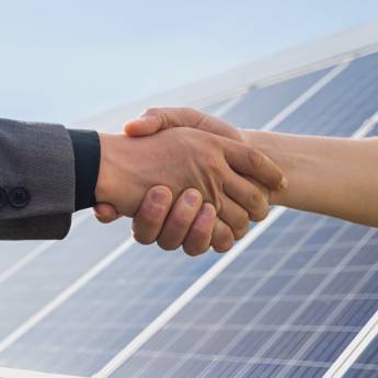 Comprar o produto de Soluções de Energia Solar para Comércios - Redução de Custos e Excelência no Atendimento em Energia Solar em Fortaleza, CE por Solutudo