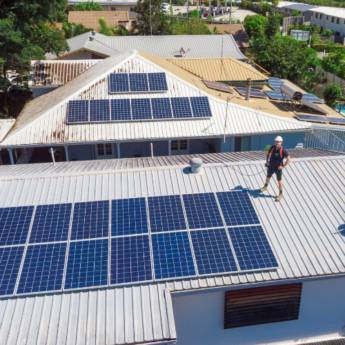 Comprar o produto de Potencializando Empresas, Energia Solar Inteligente em Luís Eduardo Magalhães em Energia Solar em Luís Eduardo Magalhães, BA por Solutudo