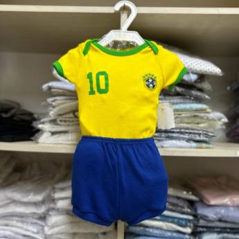 Comprar o produto de Conjuntinho Selção Brasileira  em Roupas para Bebês em Foz do Iguaçu, PR por Solutudo