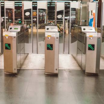 Comprar o produto de Serviço de Instalação de Cancelas - Controle de Acesso Eficiente - Itaboraí em Sistema de Segurança em Itaboraí, RJ por Solutudo