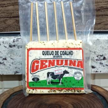 Comprar o produto de Queijo coalho em espeto temperado  em Queijo em Mineiros, GO por Solutudo