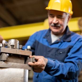 Comprar o produto de Reparos em geral em Construtores - Pedreiros em Botucatu, SP por Solutudo Comprar o produto de Reparos em geral em Construtores - Pedreiros em Botucatu, SP por Solutudo