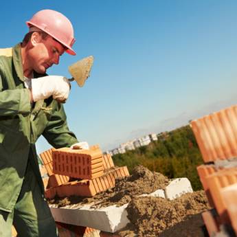 Comprar o produto de Pedreiro em Construtores - Pedreiros em Botucatu, SP por Solutudo Comprar o produto de Pedreiro em Construtores - Pedreiros em Botucatu, SP por Solutudo