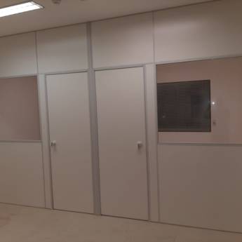 Comprar o produto de Divisórias - Soluções Versáteis para Todos os Ambientes - Niterói/RJ em Forros e Divisórias em Niterói, RJ por Solutudo