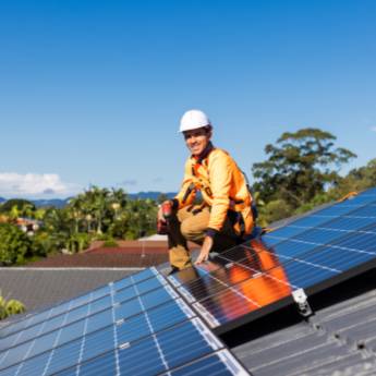 Comprar o produto de Sistema de Energia Solar - Autossuficiência e Sustentabilidade - Fernandópolis em Energia Solar em Fernandópolis, SP por Solutudo