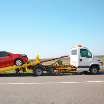 Comprar o produto de  Serviços de Guincho – Rápido e Seguro em Água Fria/GO em Guincho para automóveis em Formosa, GO por Solutudo